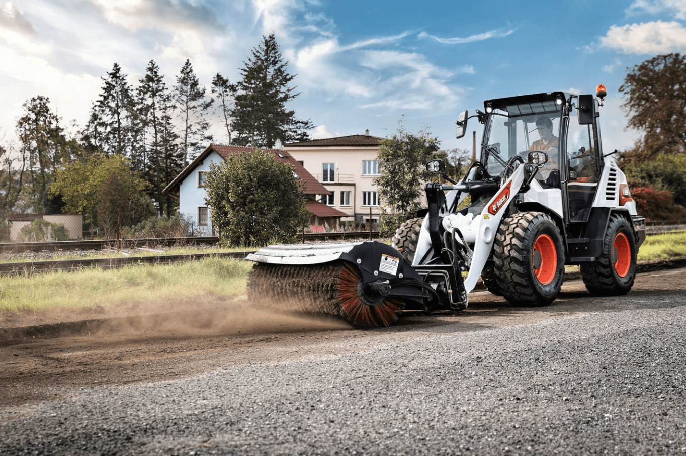 Browse Specs and more for the L85 Compact Wheel Loader - Bobcat of Indy