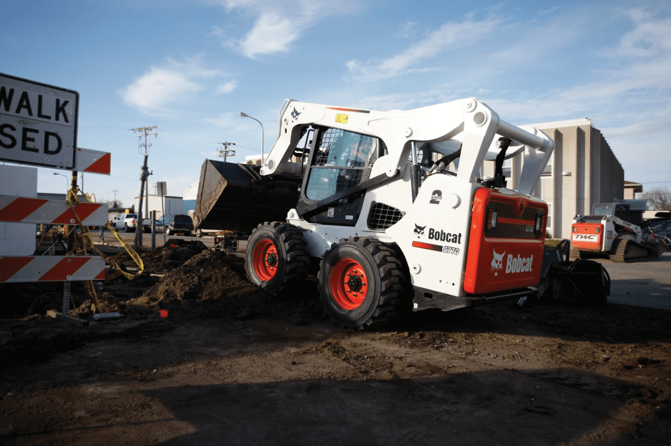 Browse Specs and more for the Bobcat S770 Skid-Steer Loader - Bobcat of Indy