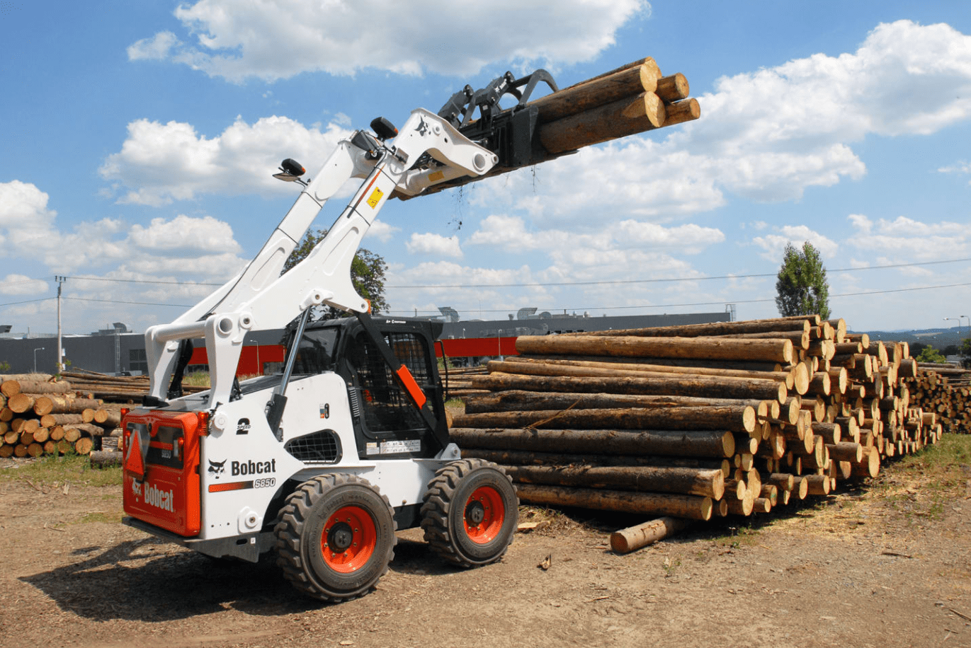 Browse Specs and more for the Bobcat S850 Skid-Steer Loader - Bobcat of Indy