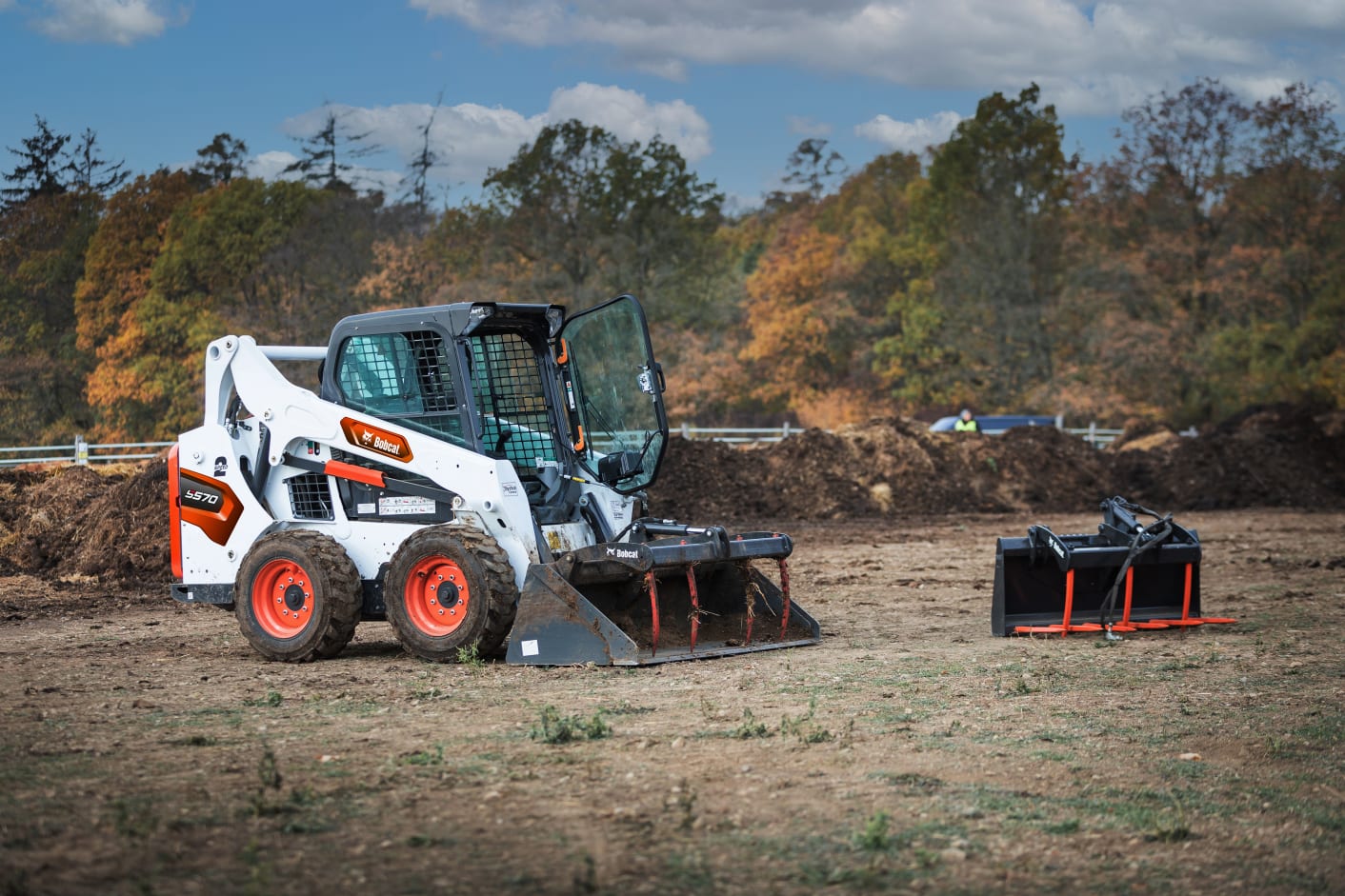 Browse Specs and more for the S570 Skid-Steer Loader - Bobcat of Indy
