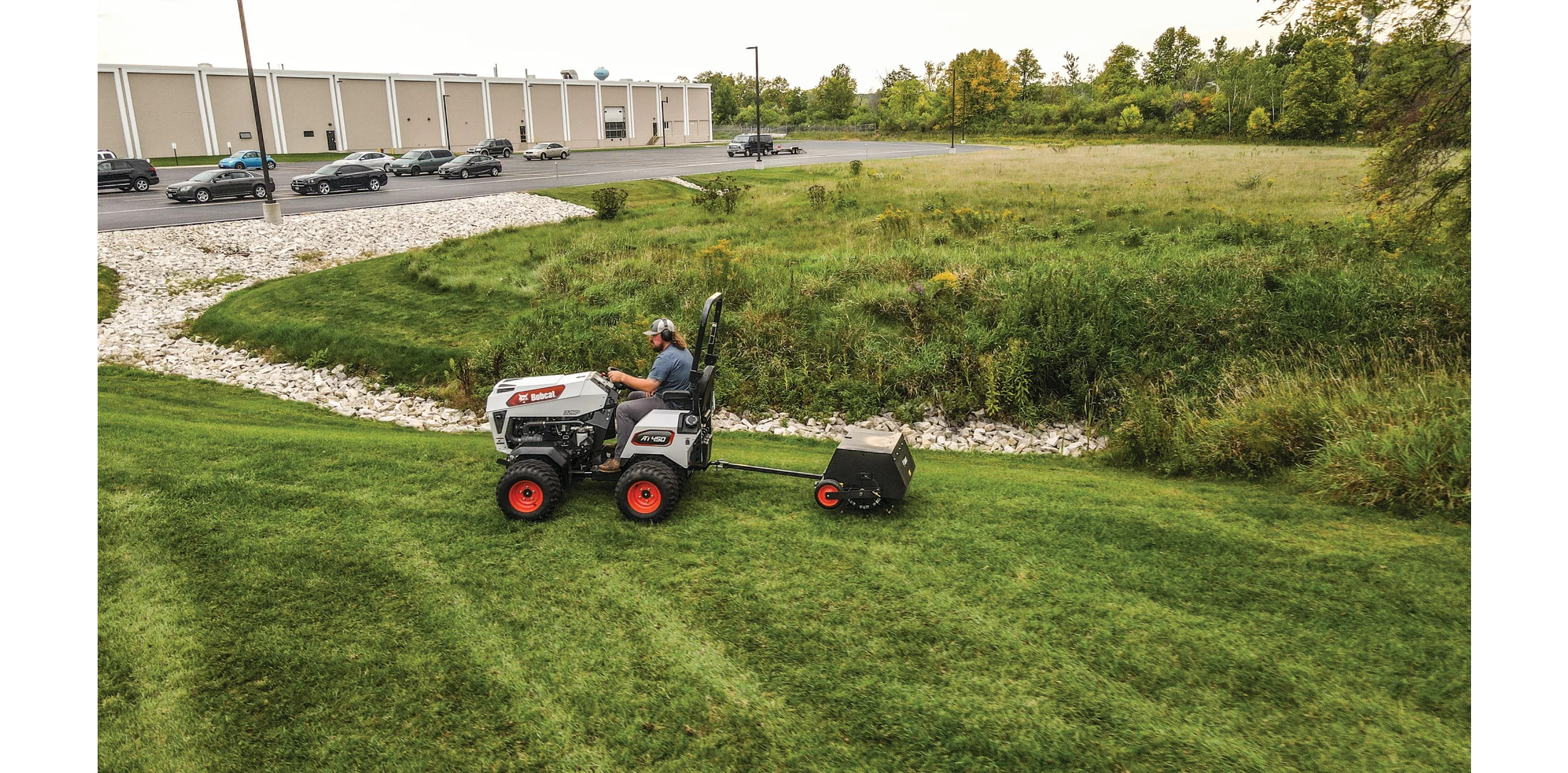 Browse Specs and more for the Bobcat AE36 Tow-Behind Aerator - Bobcat of Indy