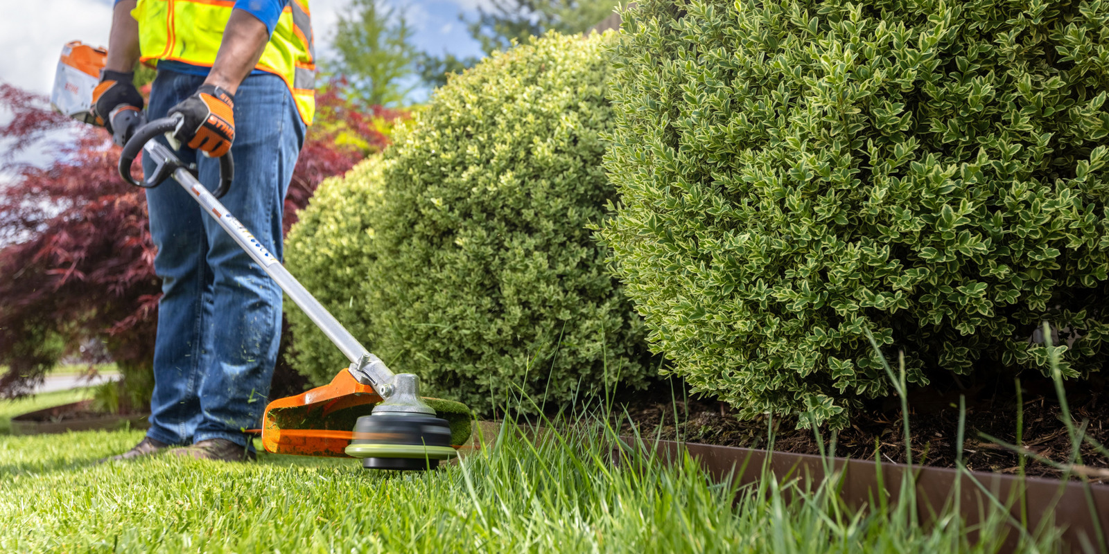 5 STIHL LANDSCAPING PRODUCTS YOU NEED THIS SUMMER